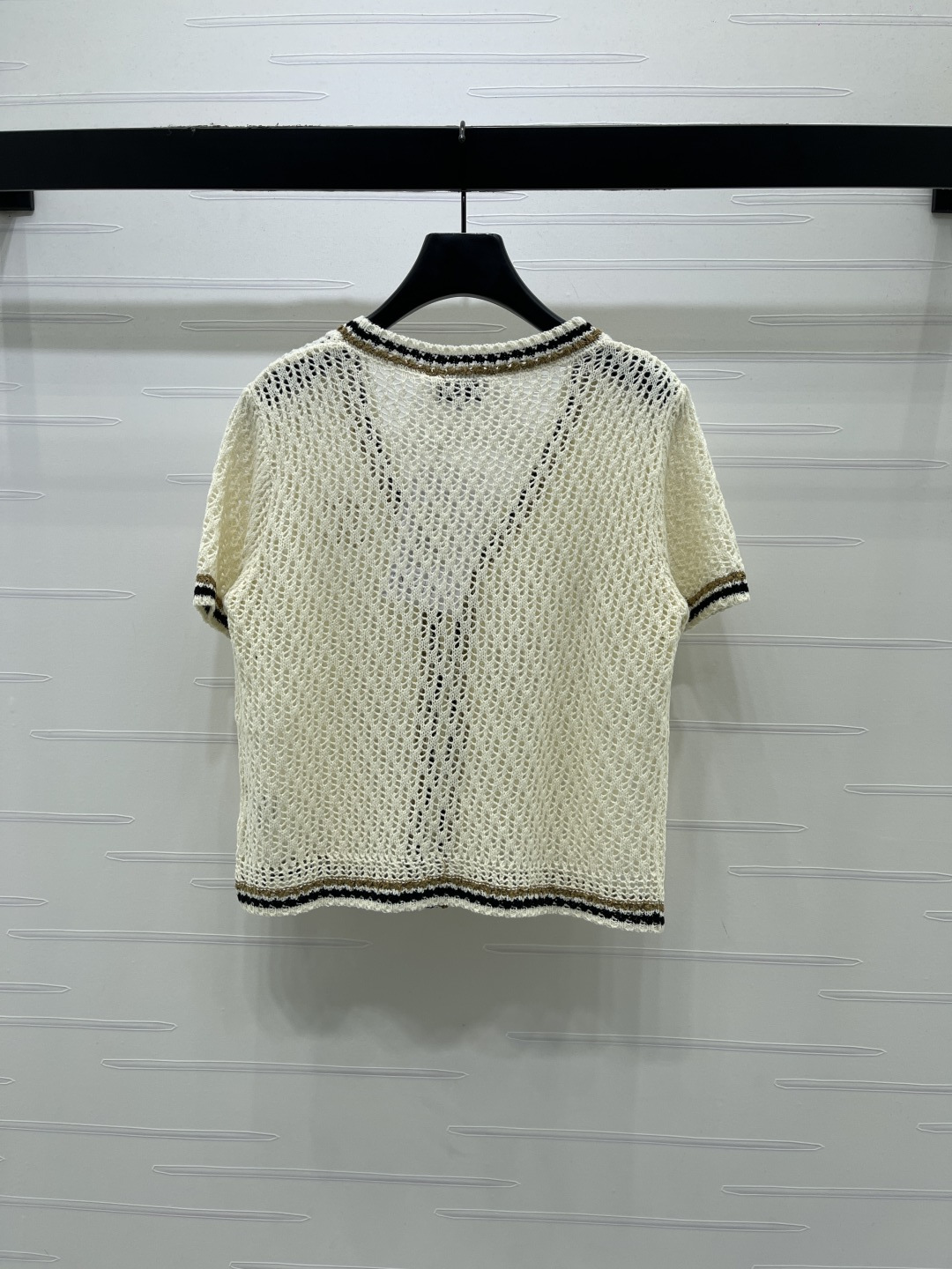 Women's short sleeves